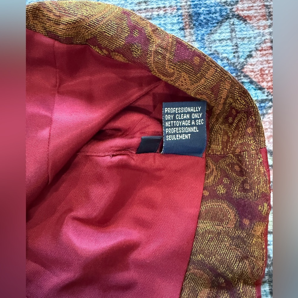 Vintage Burberry Paisley Vest. Size medium - Picture 7 of 7